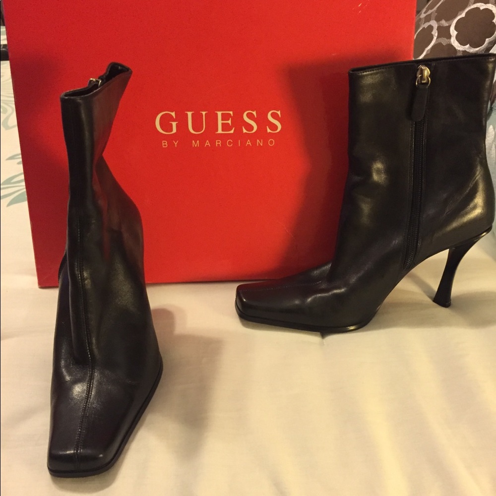 Guess by Marciano black leather boots